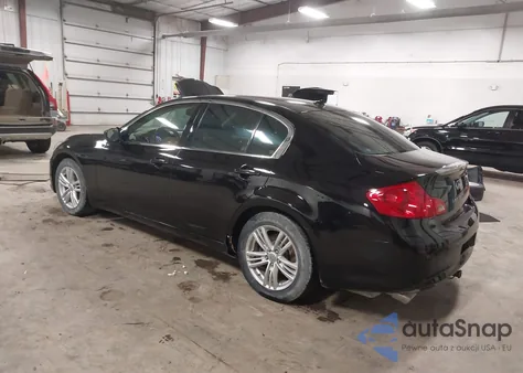 2013 Infiniti G37X из США, поврежденный, VIN JN1CV6AR6DM761552